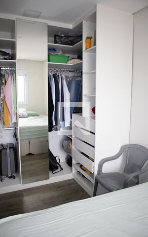Apartamento à venda com 43m², 2 quartos e 1 vagaQuarto
