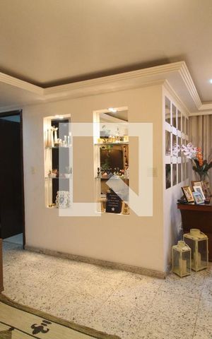 Apartamento à venda com 95m², 3 quartos e 1 vaga Apartamento à venda com 95m², 3 quartos e 1 vagaSala