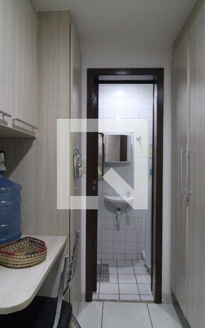 Apartamento à venda com 95m², 3 quartos e 1 vaga Apartamento à venda com 95m², 3 quartos e 1 vagaQuarto de Serviço