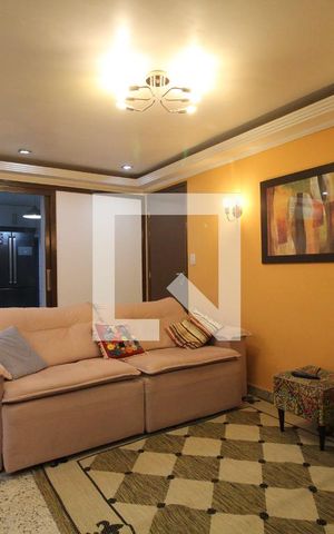 Apartamento à venda com 95m², 3 quartos e 1 vaga Apartamento à venda com 95m², 3 quartos e 1 vagaSala