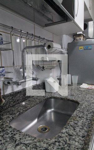 Apartamento à venda com 95m², 3 quartos e 1 vaga Apartamento à venda com 95m², 3 quartos e 1 vagaCozinha e Área de Serviço