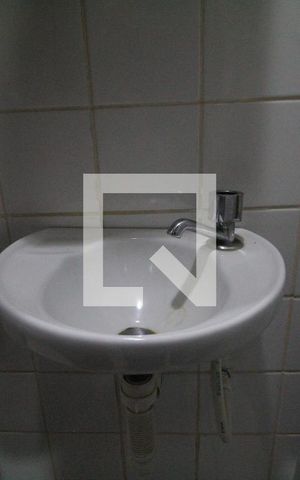 Apartamento à venda com 95m², 3 quartos e 1 vaga Apartamento à venda com 95m², 3 quartos e 1 vagaBanheiro de serviço