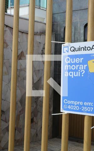 Casa à venda com 650m², 3 quartos e 6 vagasFachada