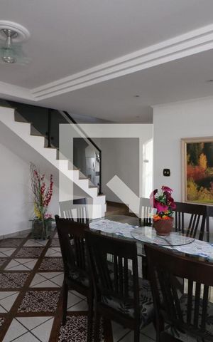 Casa à venda com 650m², 3 quartos e 6 vagasSala de Jantar