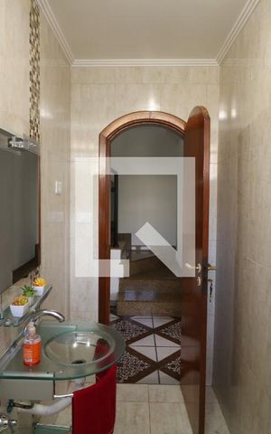 Casa à venda com 650m², 3 quartos e 6 vagasLavabo