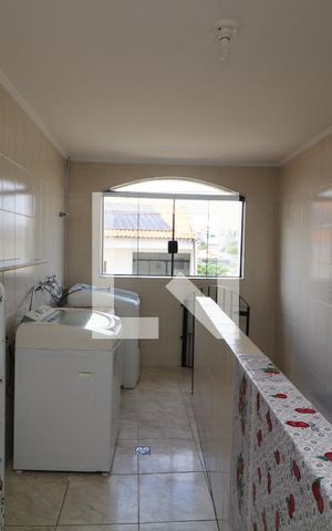 Casa à venda com 650m², 3 quartos e 6 vagasÁrea de Serviço