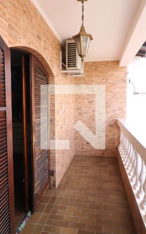 Casa à venda com 650m², 3 quartos e 6 vagasVaranda do Quarto 2
