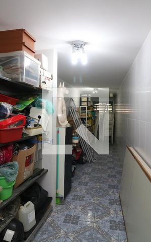 Casa à venda com 650m², 3 quartos e 6 vagasDeposito