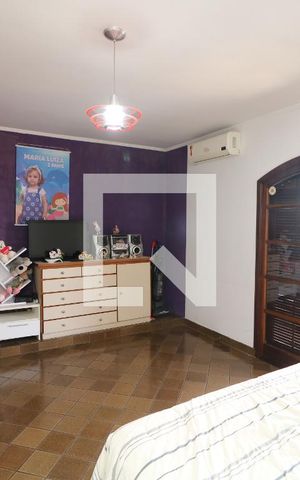 Casa à venda com 650m², 3 quartos e 6 vagasQuarto 2