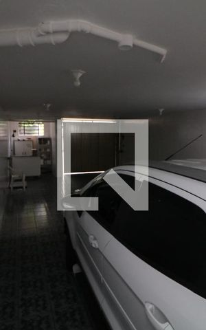 Casa à venda com 650m², 3 quartos e 6 vagasGaragem