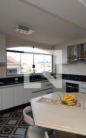 Casa à venda com 650m², 3 quartos e 6 vagasCozinha
