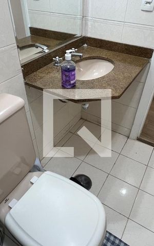 Apartamento à venda com 55m², 1 quarto e 2 vagas Apartamento à venda com 55m², 1 quarto e 2 vagasBanheiro