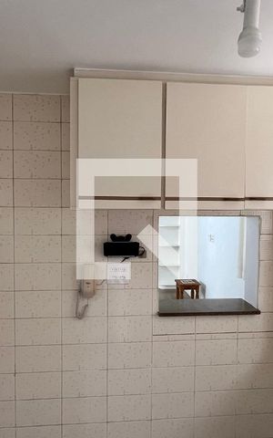 Apartamento à venda com 55m², 1 quarto e 2 vagas Apartamento à venda com 55m², 1 quarto e 2 vagasCozinha