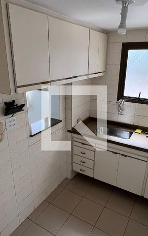 Apartamento à venda com 55m², 1 quarto e 2 vagas Apartamento à venda com 55m², 1 quarto e 2 vagasCozinha