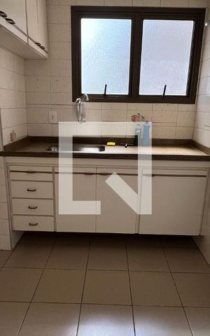 Apartamento à venda com 55m², 1 quarto e 2 vagas Apartamento à venda com 55m², 1 quarto e 2 vagasCozinha