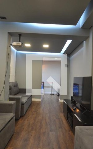 Apartamento à venda com 42m², 2 quartos e sem vagaCinema