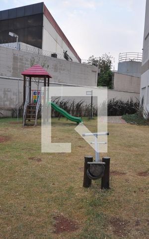 Apartamento à venda com 42m², 2 quartos e sem vagaÁrea comum - Playground