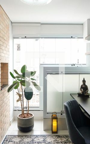 Apartamento à venda com 96m², 3 quartos e 2 vagasVaranda