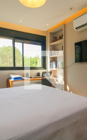 Apartamento à venda com 162m², 3 quartos e 3 vagas Apartamento à venda com 162m², 3 quartos e 3 vagasQuarto 1