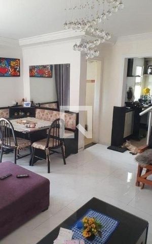 Casa de condomínio à venda com 102m², 3 quartos e 2 vagas
