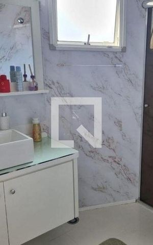 Casa de condomínio à venda com 102m², 3 quartos e 2 vagas