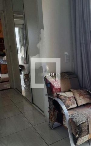Casa de condomínio à venda com 102m², 3 quartos e 2 vagas