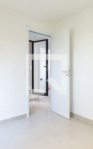 Casa de condomínio à venda com 170m², 3 quartos e 2 vagas Casa de condomínio à venda com 170m², 3 quartos e 2 vagasQuarto 2