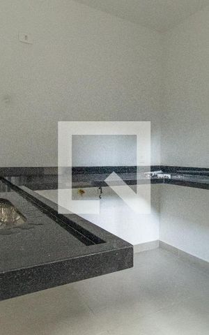 Casa de condomínio à venda com 170m², 3 quartos e 2 vagas Casa de condomínio à venda com 170m², 3 quartos e 2 vagasCozinha