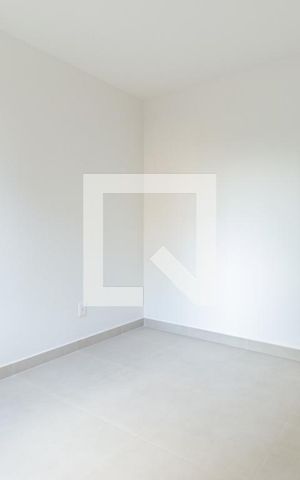 Casa de condomínio à venda com 170m², 3 quartos e 2 vagas Casa de condomínio à venda com 170m², 3 quartos e 2 vagasSuíte