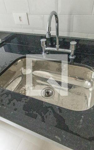 Casa de condomínio à venda com 170m², 3 quartos e 2 vagas Casa de condomínio à venda com 170m², 3 quartos e 2 vagasCozinha