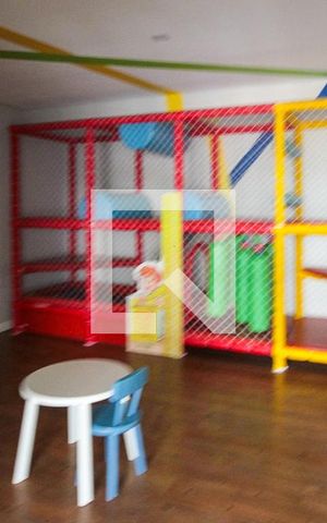 Apartamento à venda com 45m², 2 quartos e 1 vaga Apartamento à venda com 45m², 2 quartos e 1 vagaBrinquedoteca