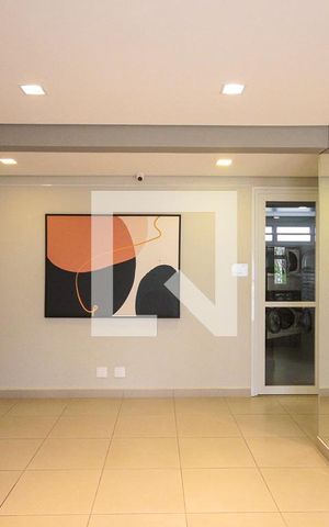 Apartamento à venda com 45m², 2 quartos e 1 vaga Apartamento à venda com 45m², 2 quartos e 1 vagaHall