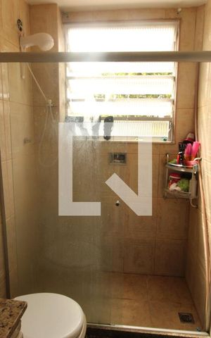 Apartamento para alugar com 65m², 2 quartos e 1 vagaBanheiro