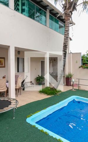 Casa à venda com 160m², 4 quartos e 2 vagasÁrea comum 