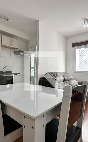 Apartamento para alugar com 33m², 1 quarto e sem vaga Apartamento para alugar com 33m², 1 quarto e sem vagaSala