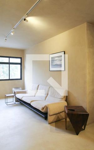 Apartamento à venda com 98m², 2 quartos e 1 vaga Apartamento à venda com 98m², 2 quartos e 1 vagaSala