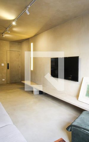 Apartamento à venda com 98m², 2 quartos e 1 vaga Apartamento à venda com 98m², 2 quartos e 1 vagaSala