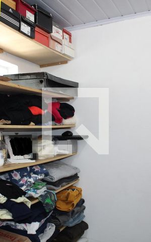 Casa à venda com 200m², 4 quartos e 1 vagaCloset Quarto 4