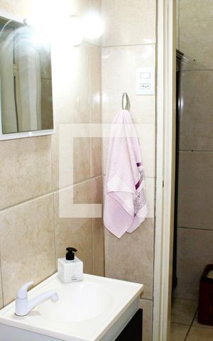 Casa à venda com 200m², 4 quartos e 1 vagaBanheiro da Suíte