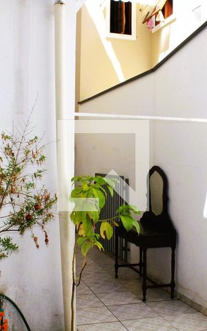 Casa à venda com 200m², 4 quartos e 1 vagaQuintal