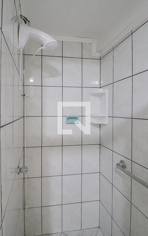 Apartamento à venda com 64m², 2 quartos e sem vaga Apartamento à venda com 64m², 2 quartos e sem vagaBanheiro