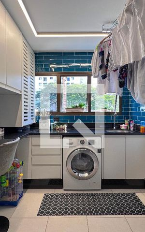 Apartamento à venda com 165m², 4 quartos e 3 vagasÁrea de Serviço