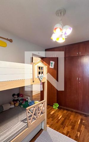 Apartamento à venda com 165m², 4 quartos e 3 vagasQuarto 3