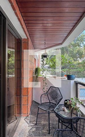 Apartamento à venda com 165m², 4 quartos e 3 vagasSacada