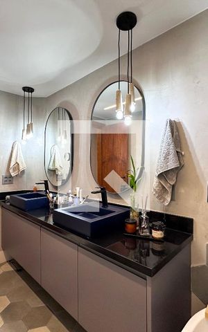 Apartamento à venda com 165m², 4 quartos e 3 vagasBanheiro Suíte 1