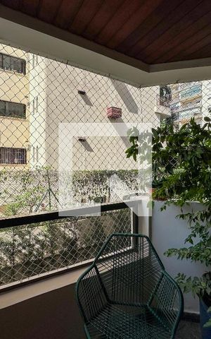 Apartamento à venda com 165m², 4 quartos e 3 vagasSacada Suíte 1