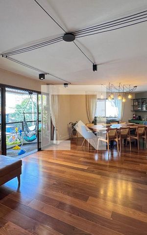 Apartamento à venda com 165m², 4 quartos e 3 vagasSala