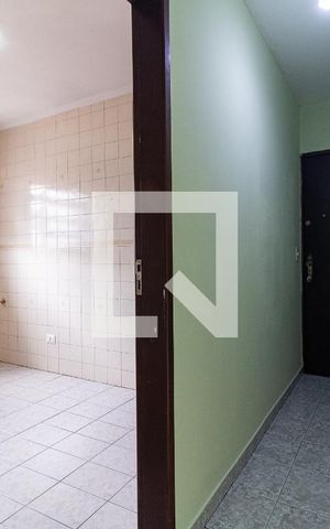 Apartamento para alugar com 60m², 2 quartos e 1 vaga Apartamento para alugar com 60m², 2 quartos e 1 vagaEntrada