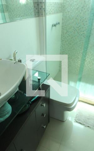 Apartamento à venda com 60m², 2 quartos e 1 vagaBanheiro Social