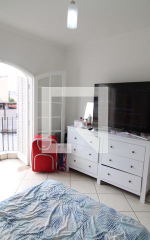 Casa à venda com 200m², 4 quartos e 3 vagasQuarto 2